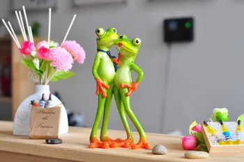 Креативные 3D фигурки влюбленных лягушек из смолы, модель Фигурки Для Украшения корзины, цветочные горшки, Украшение сада, подарки на день Святого Валентина